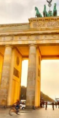 Warnemuende Shore Excursion: Private Berlin Tour